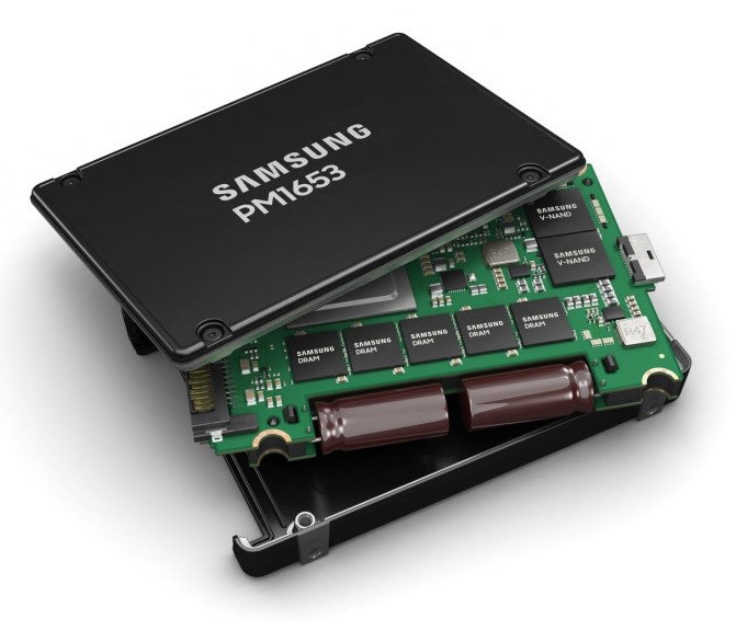 Samsung MZILG1T9HCJR-00A07  